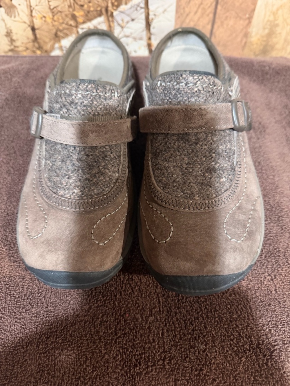 Merrill Brown clogs.  Size 6.5